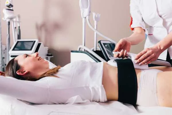woman having body sculpting to help improve her body image and her mental health Belsize Park